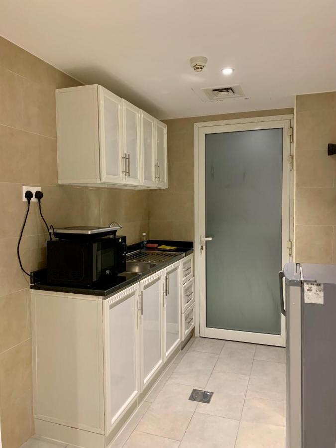 שארג'ה Al Rawdha Hotel Apartments מראה חיצוני תמונה