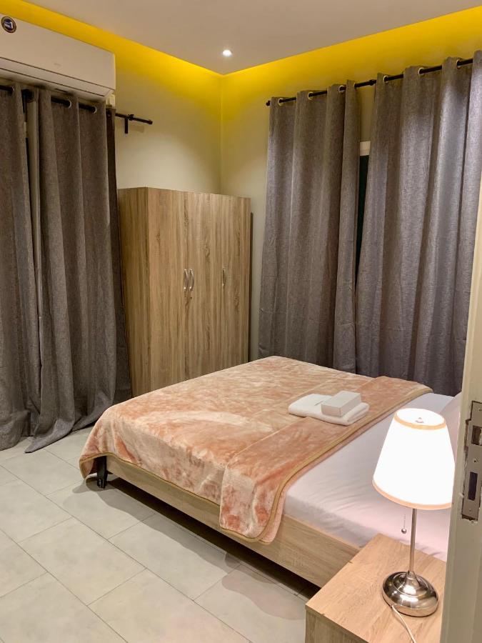 שארג'ה Al Rawdha Hotel Apartments מראה חיצוני תמונה