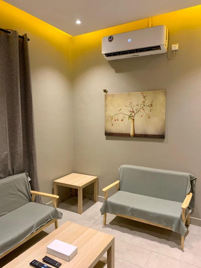 שארג'ה Al Rawdha Hotel Apartments מראה חיצוני תמונה